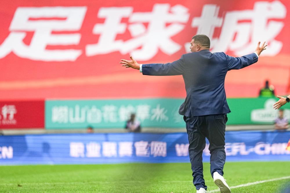 阿尔纳斯尔对阵阿尔希拉尔:足球比赛悬念分析